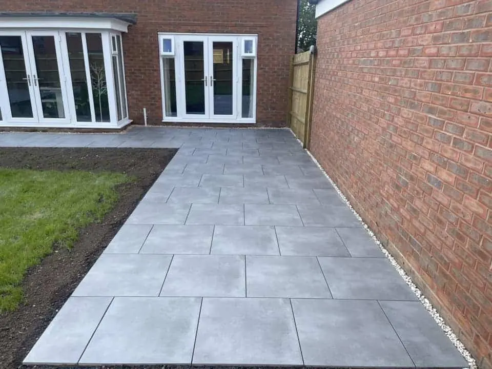 Porcelain patio paving example