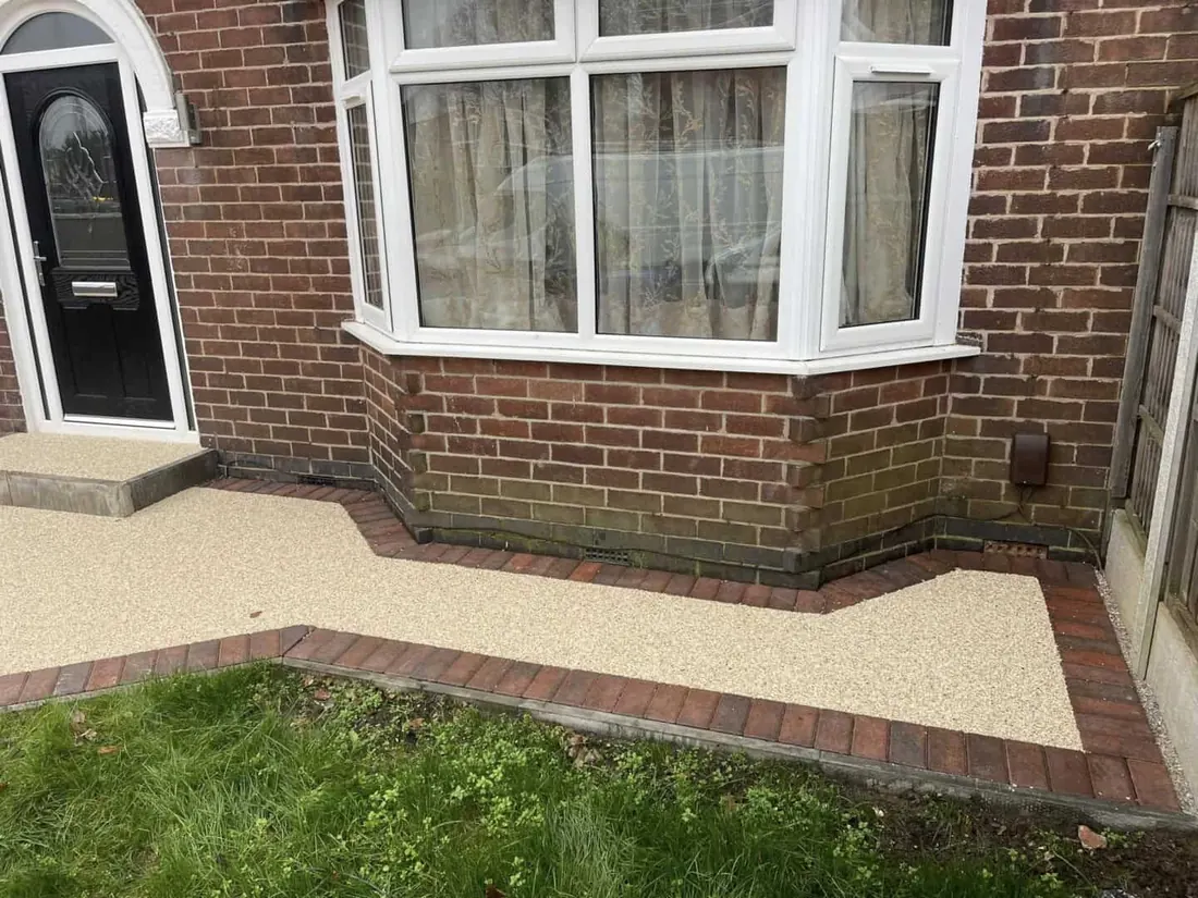 Detailed surface and edging inspiration